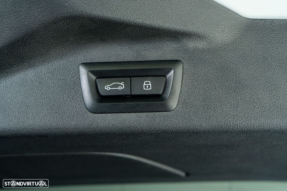 BMW X7 40 d xDrive Pack M Desportivo - 50