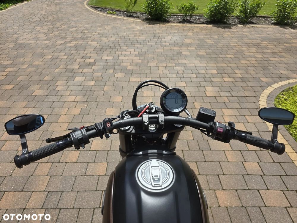 Ducati Scrambler - 10
