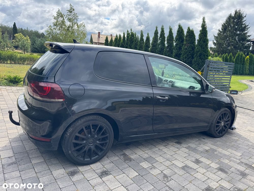 Volkswagen Golf 2.0 TDI DPF MATCH - 6