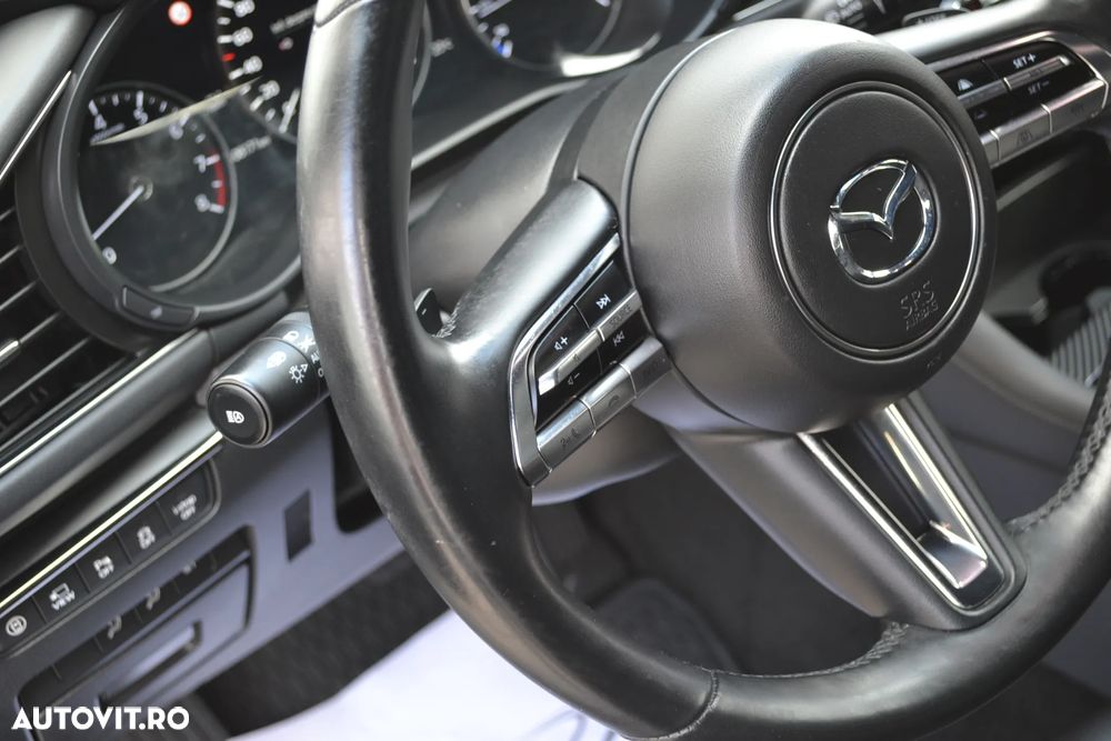 Mazda 3 e-SKYACTIV-X 2.0 M HYBRID DRIVE SELECTION - 11