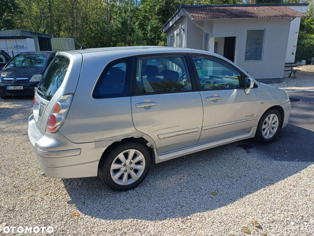 Suzuki Liana - 4