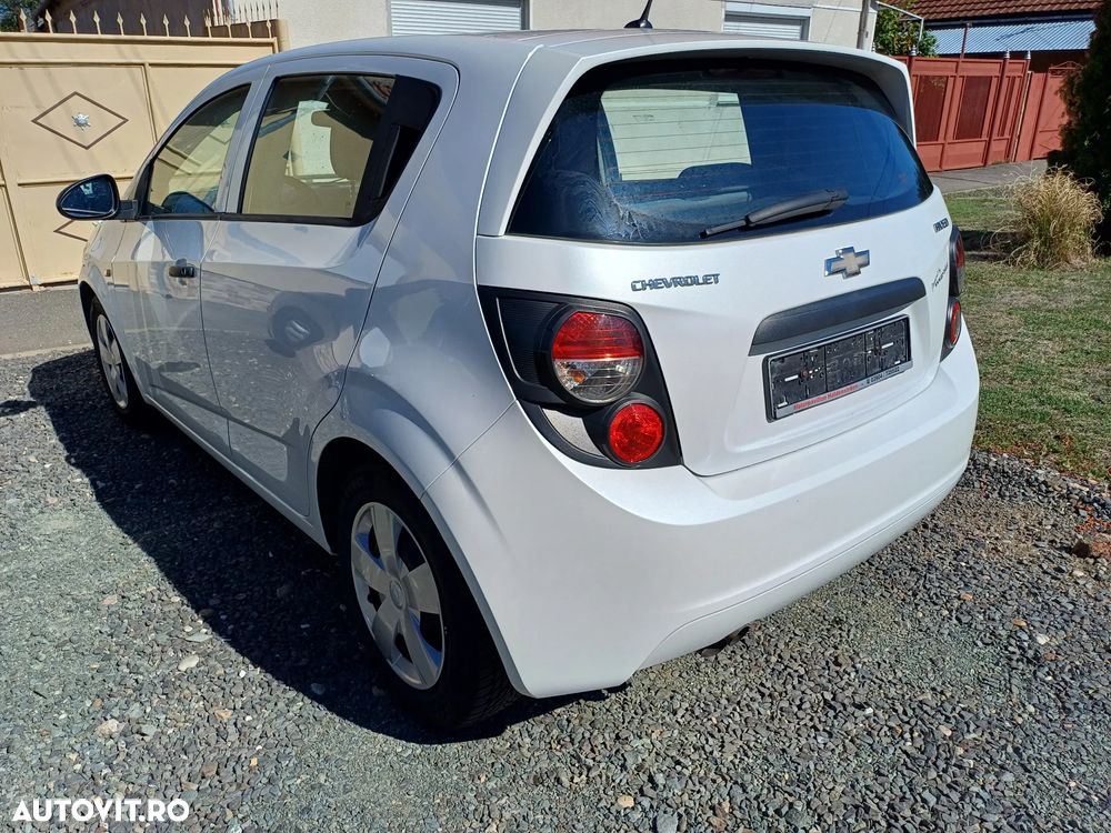 Chevrolet Aveo 1.2 LS - 9