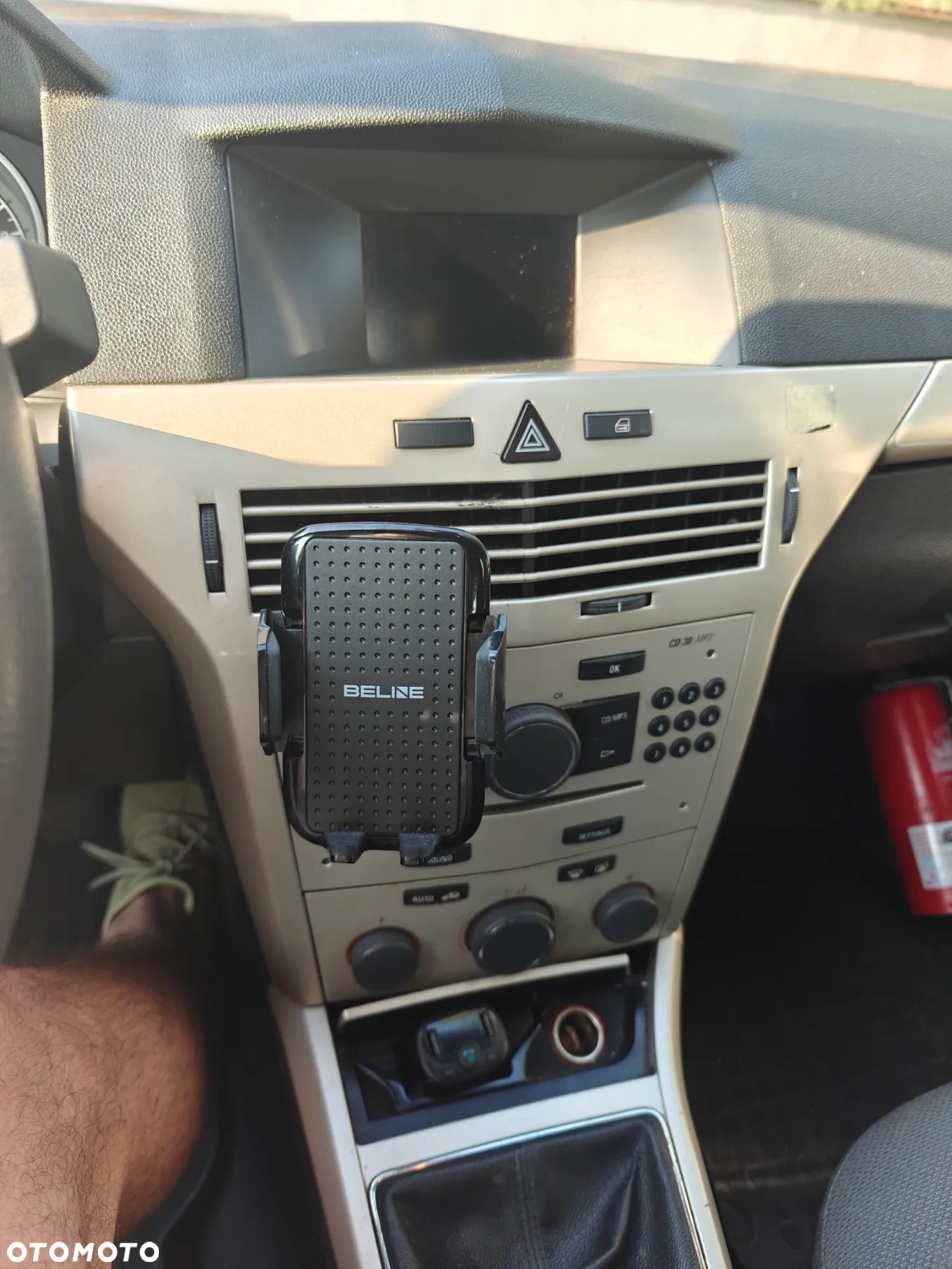 Opel Astra 1.7 CDTI - 11