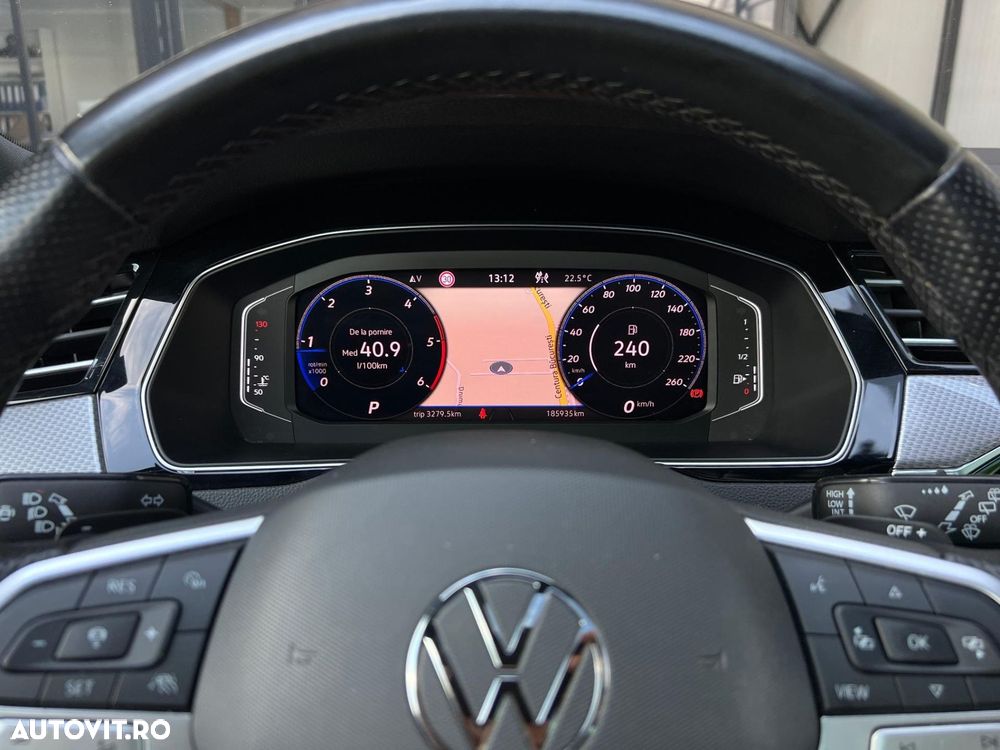 Volkswagen Passat Alltrack 2.0 TDI SCR DSG 4Motion - 20