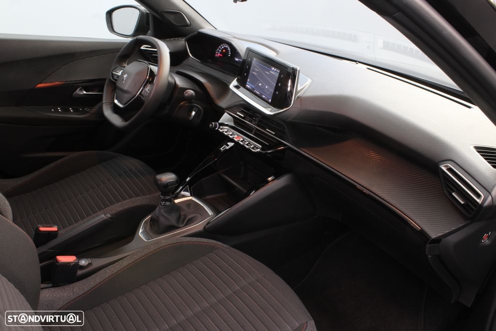 Peugeot 2008 1.2 PureTech Active Pack - 19