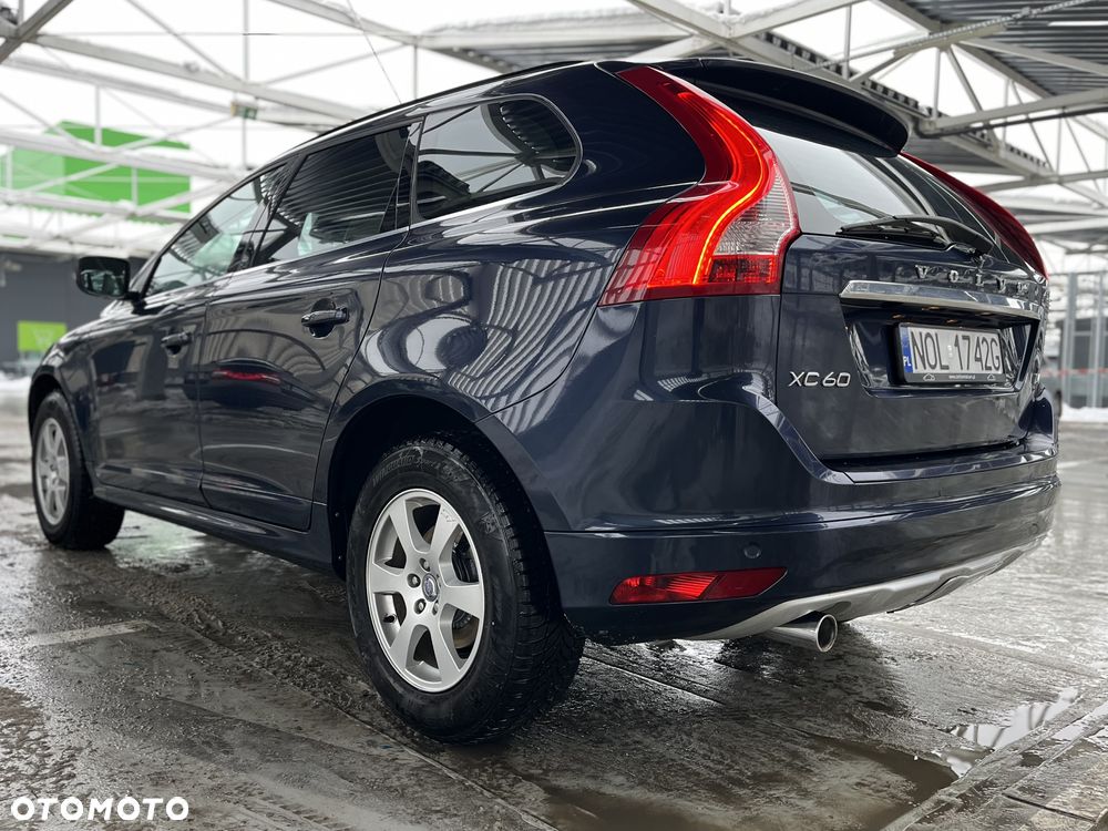 Volvo XC 60 D4 Geartronic Momentum - 8
