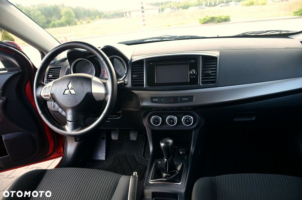 Mitsubishi Lancer - 18