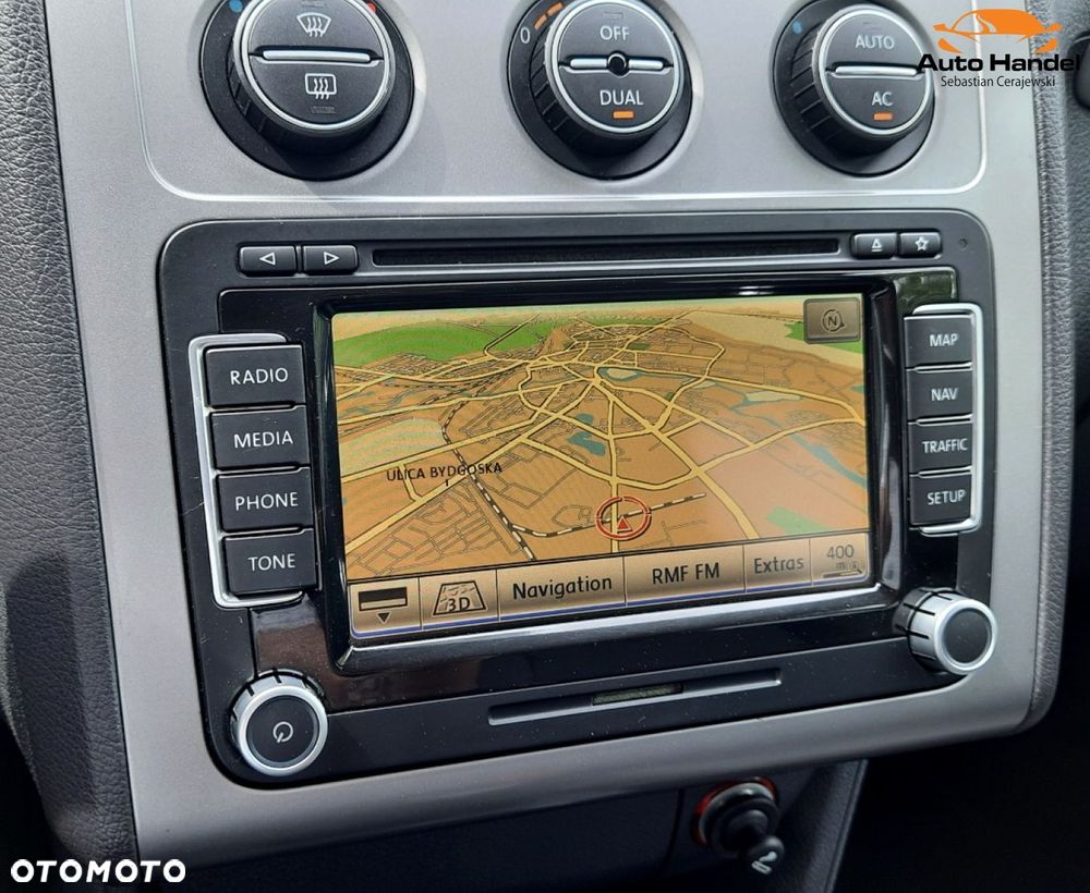Volkswagen Touran 1.4 TSI Highline - 26