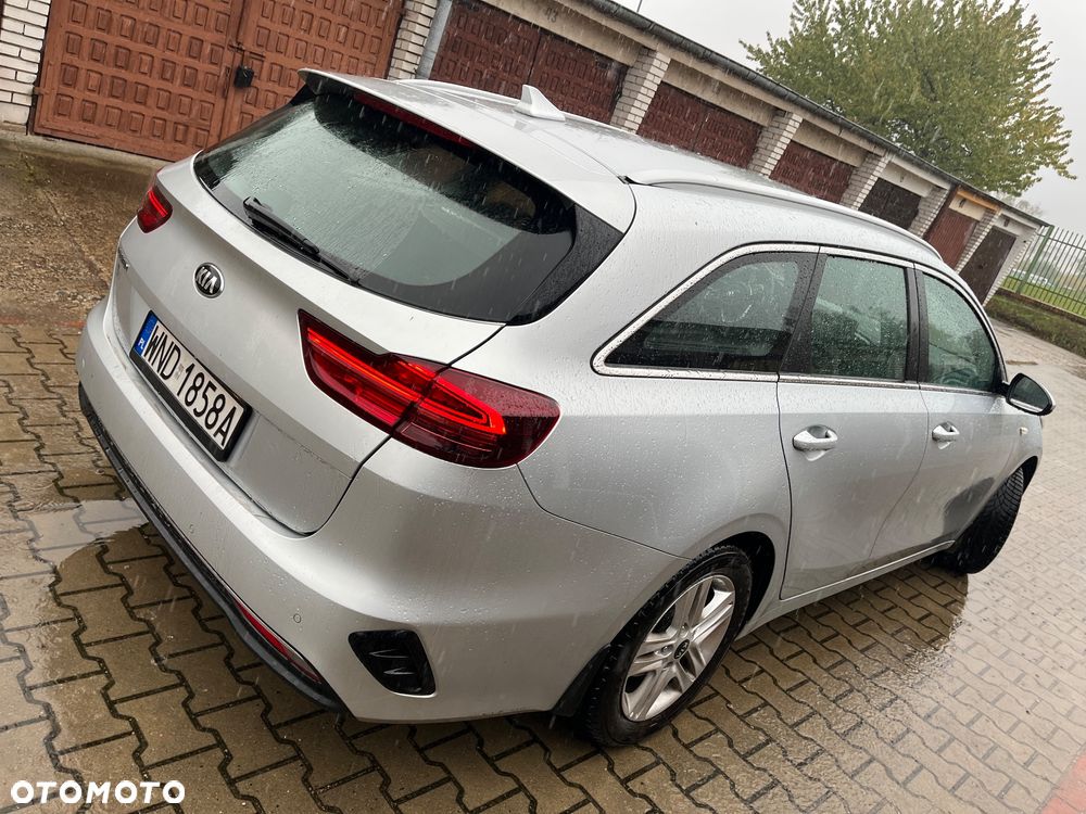 Kia Ceed 1.5 T-GDI M - 17