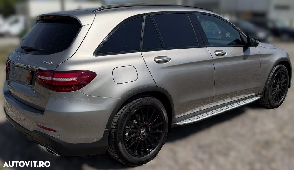 Mercedes-Benz GLC - 6