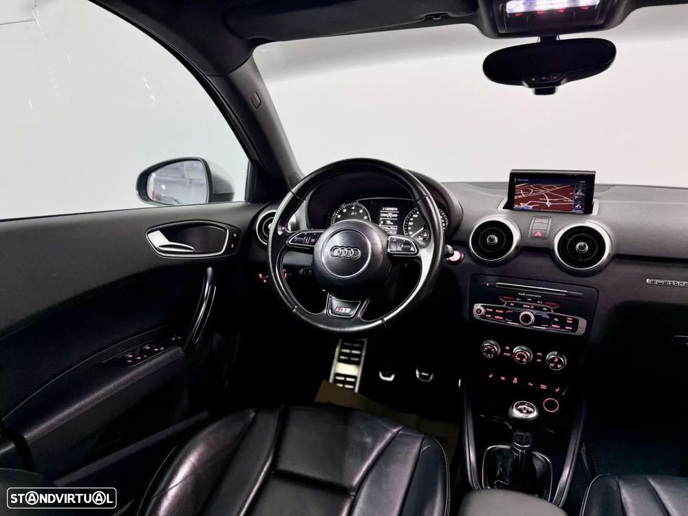 Audi S1 Sportback 2.0 TFSi quattro - 33