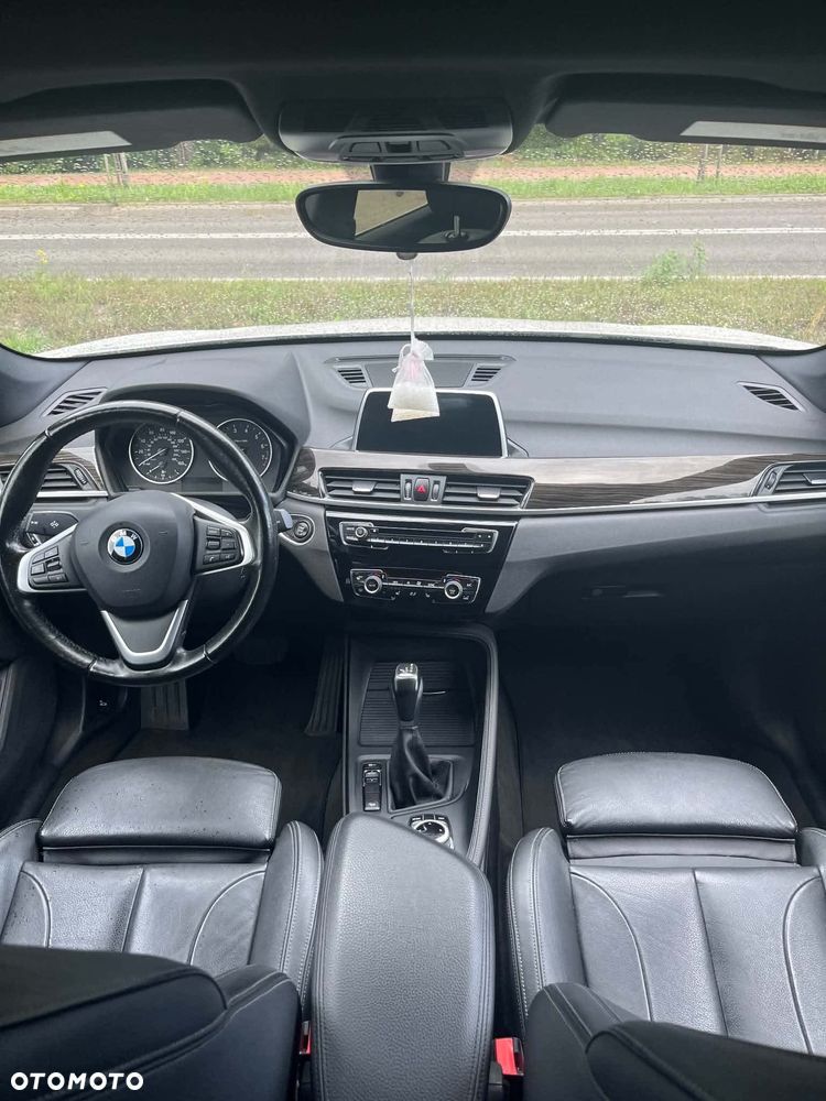 BMW X1 xDrive25i xLine - 5