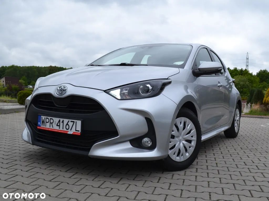 Toyota Yaris - 1