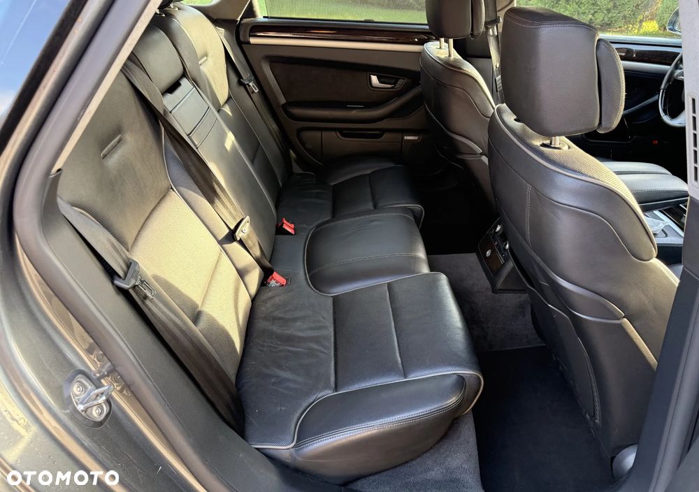Audi A8 4.2 TDI Quattro - 26