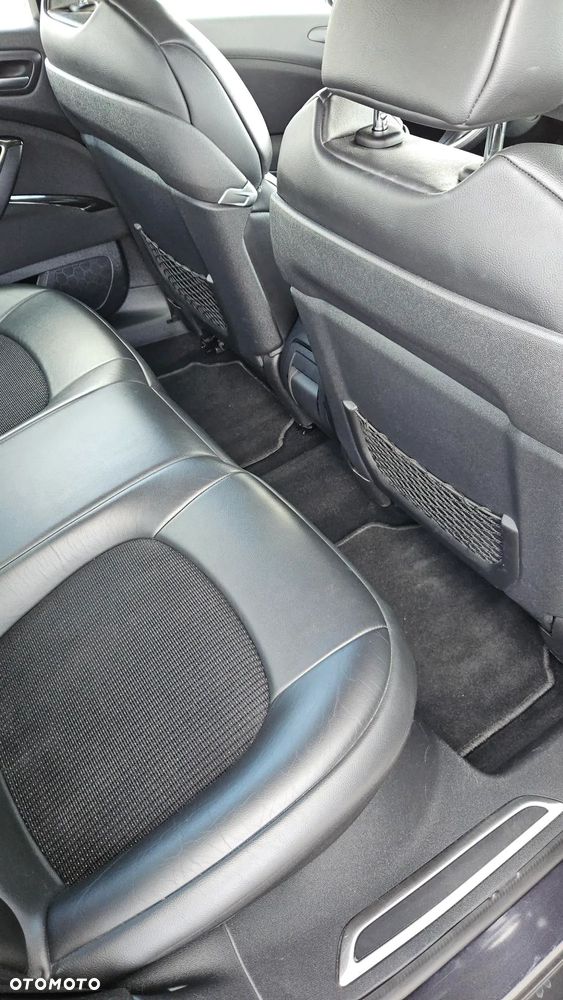 Citroën C5 2.0 HDi Exclusive - 22