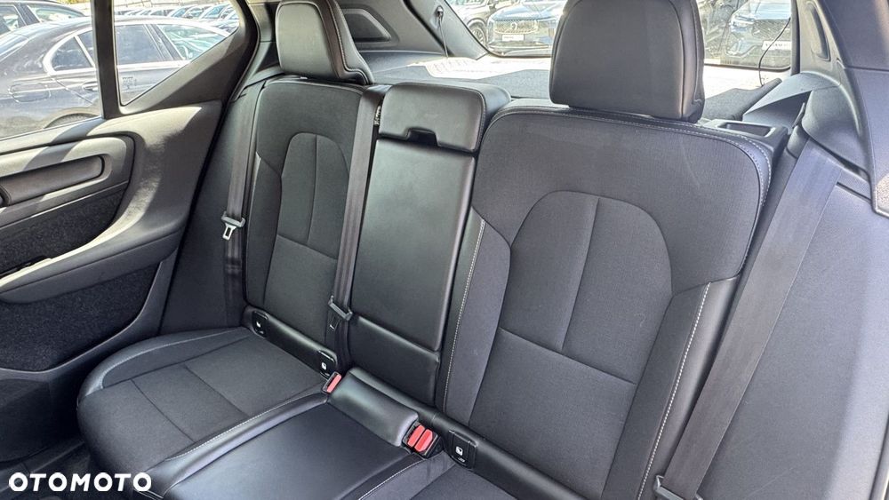 Volvo XC 40 - 12