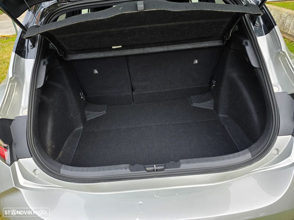 Toyota Corolla 1.8 Hybrid GR-Sport - 12