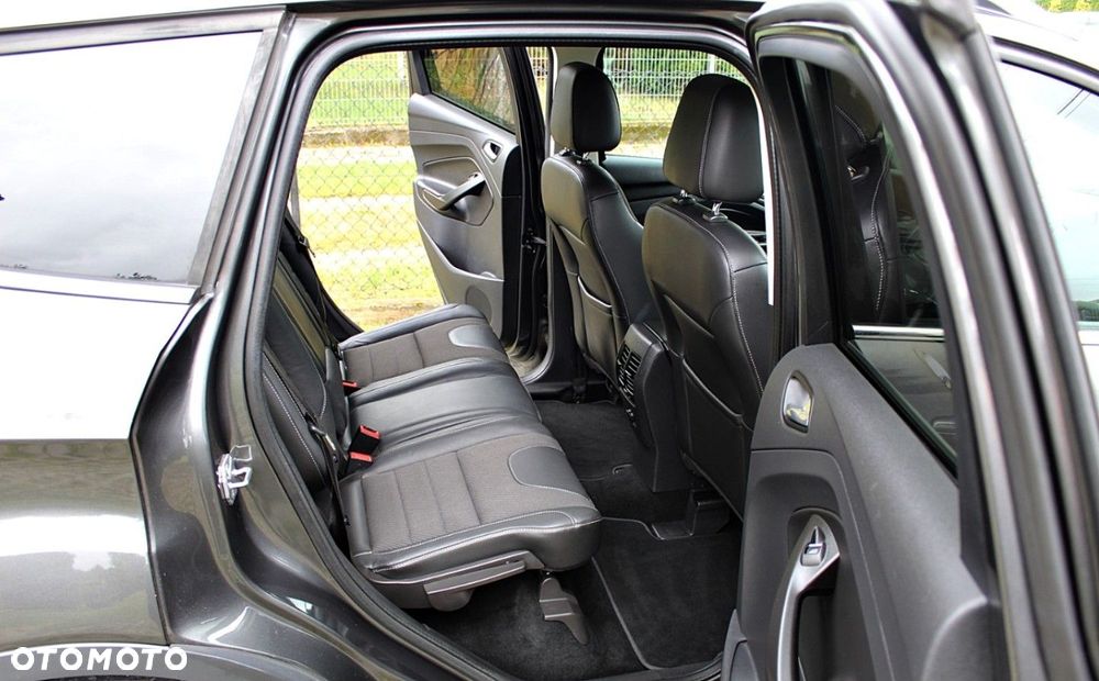 Ford Kuga - 14