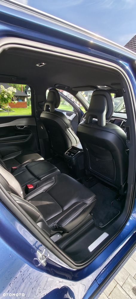 Volvo XC 90 D5 AWD R-Design 7os - 36