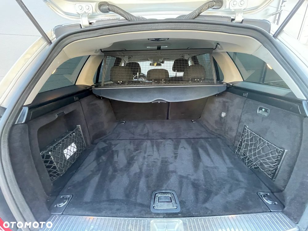 Mercedes-Benz Klasa C - 21