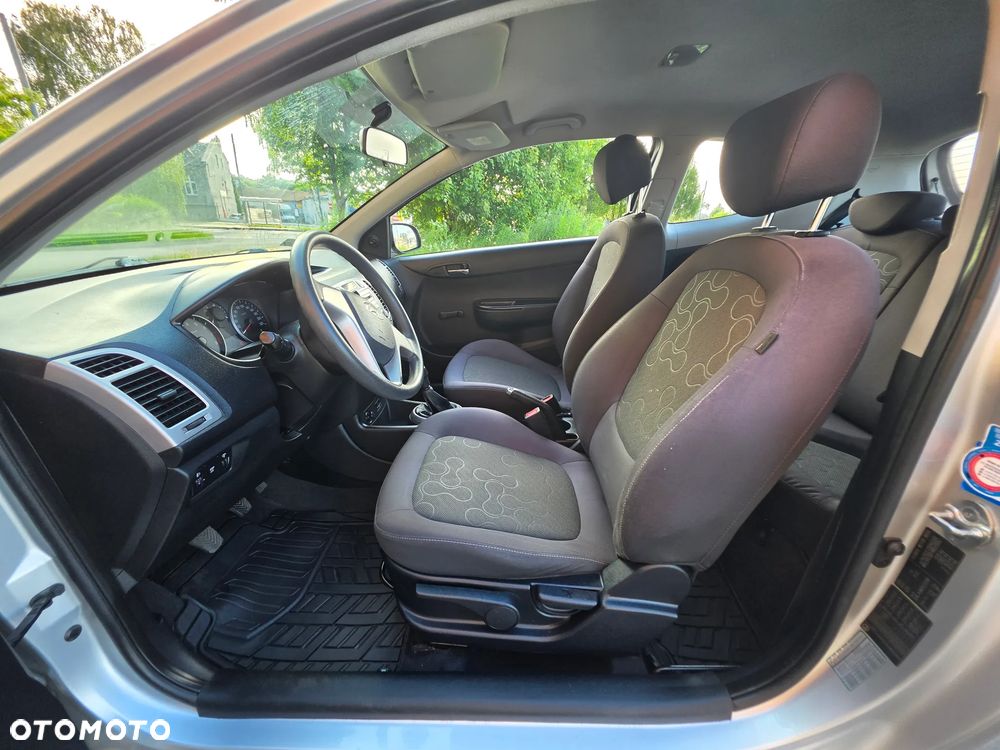 Hyundai i20 1.2 Classic + EU5 - 11