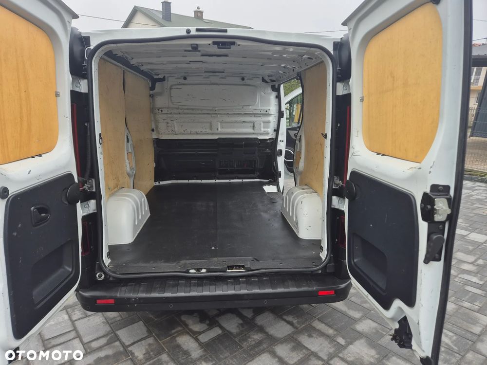 Renault Trafic - 10