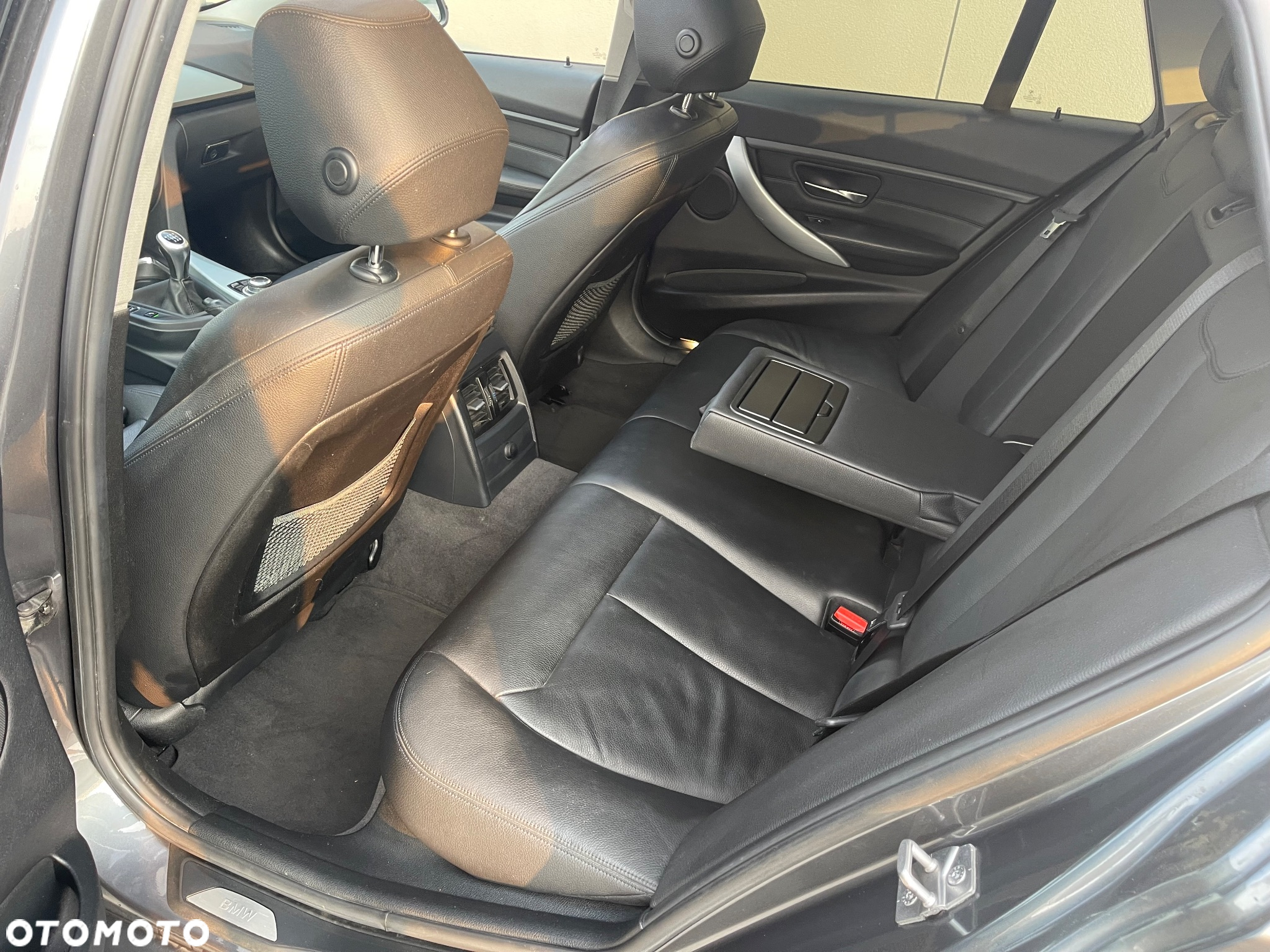BMW Seria 3 - 12