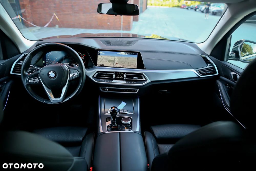 BMW X5 xDrive25d xLine - 22