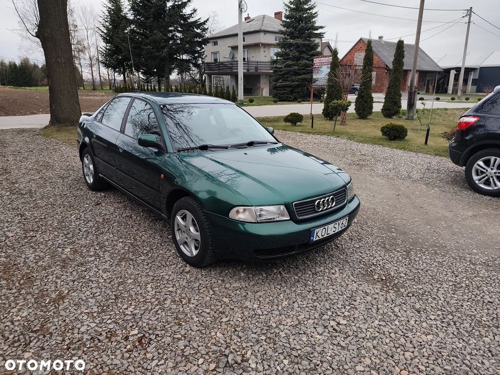 Audi A4 Limousine ver-avant-1-6 - 2