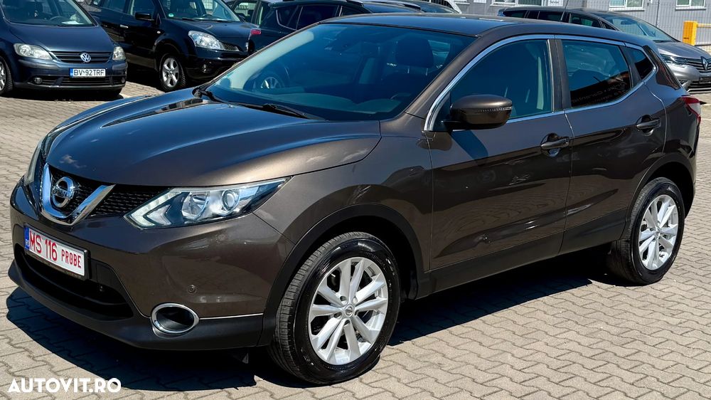 Nissan Qashqai - 1