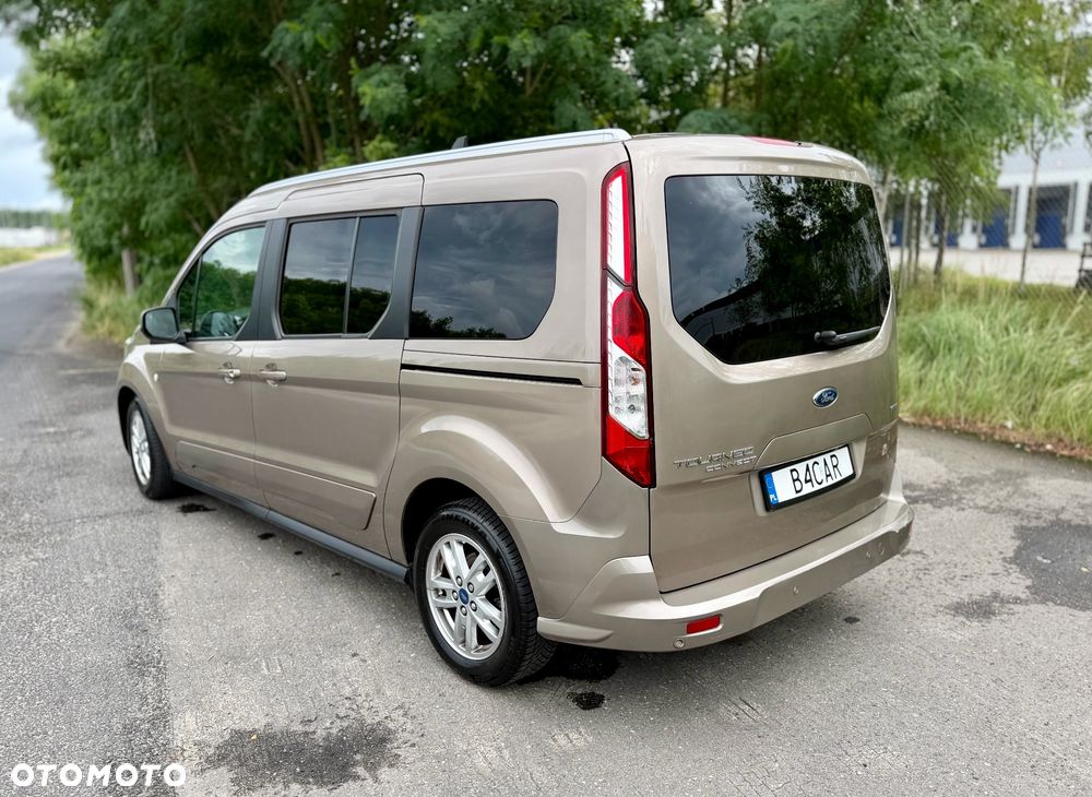 Ford Tourneo Connect Grand - 4