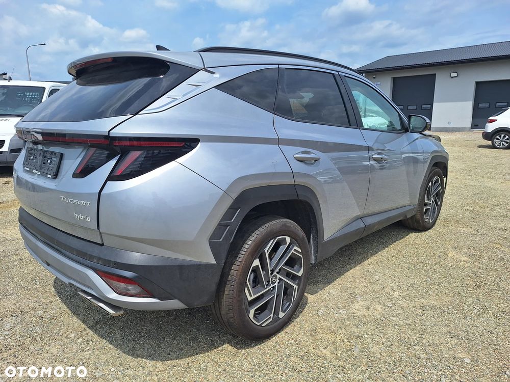 Hyundai Tucson - 1