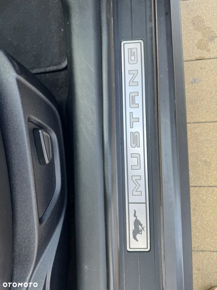 Ford Mustang 2.3 EcoBoost - 16