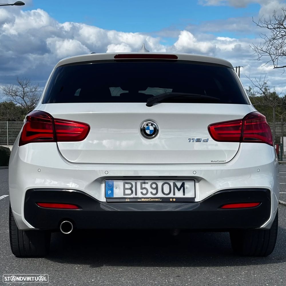 BMW 118 d Pack M - 11