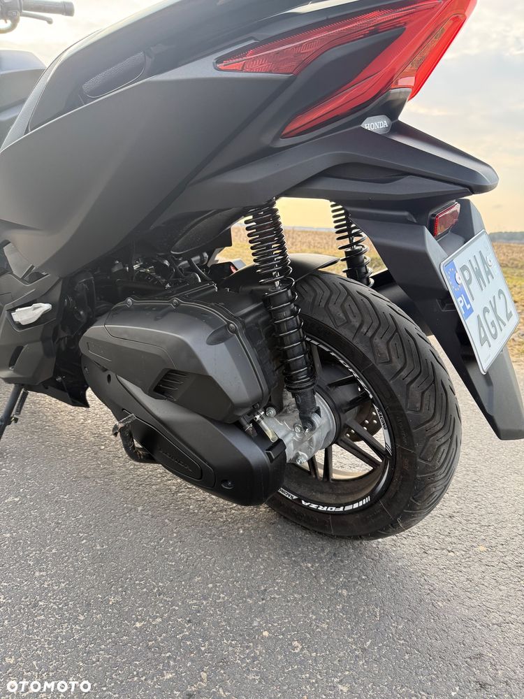 Honda NSS - 8