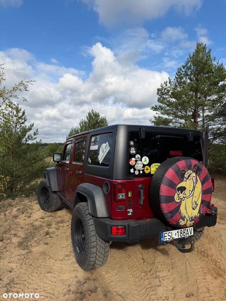 Jeep Wrangler - 36