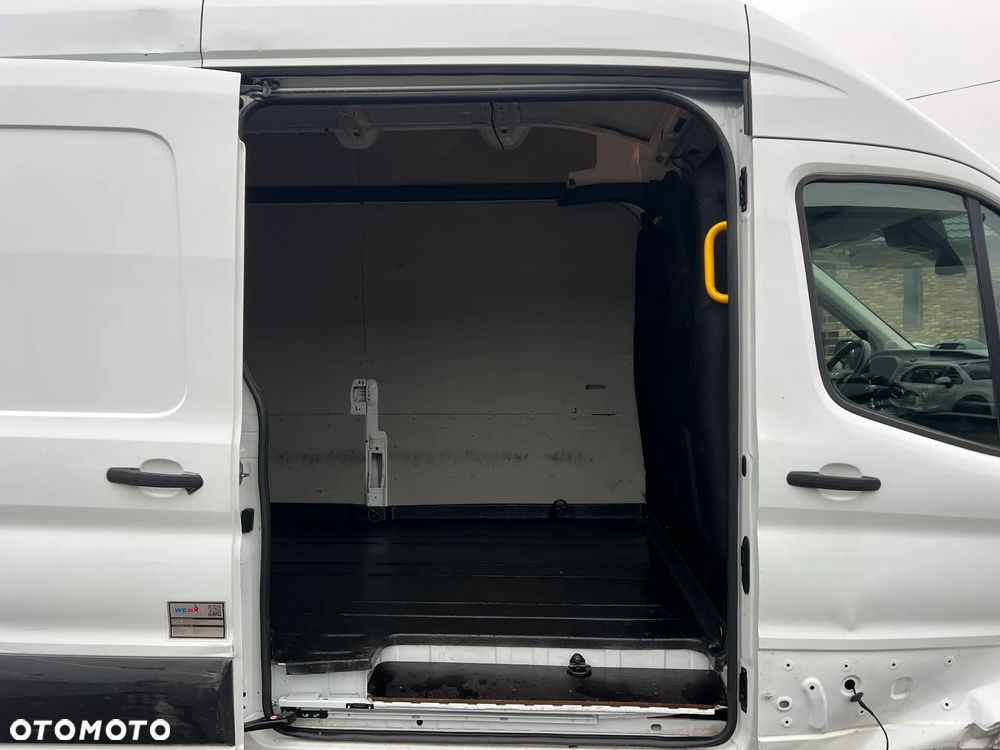 Ford Transit - 9