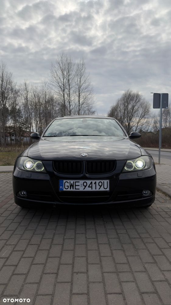 BMW Seria 3 325i - 15
