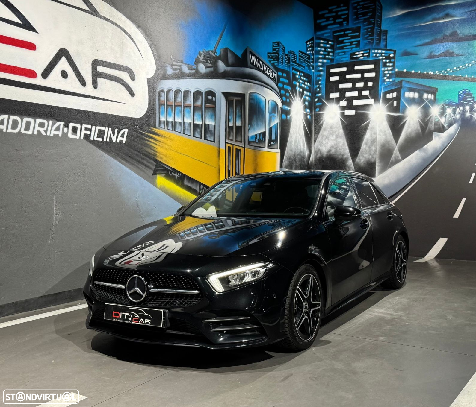 Mercedes-Benz A 180 AMG Line - 2