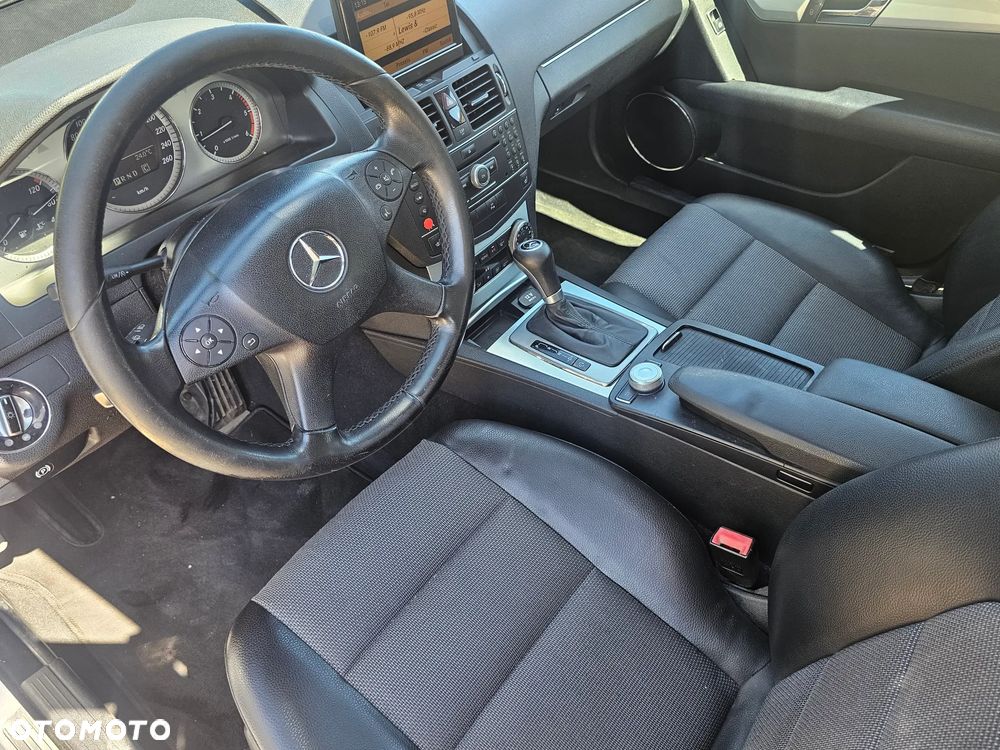 Mercedes-Benz Klasa C - 9