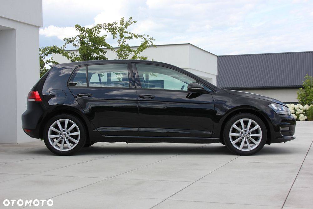 Volkswagen Golf - 4