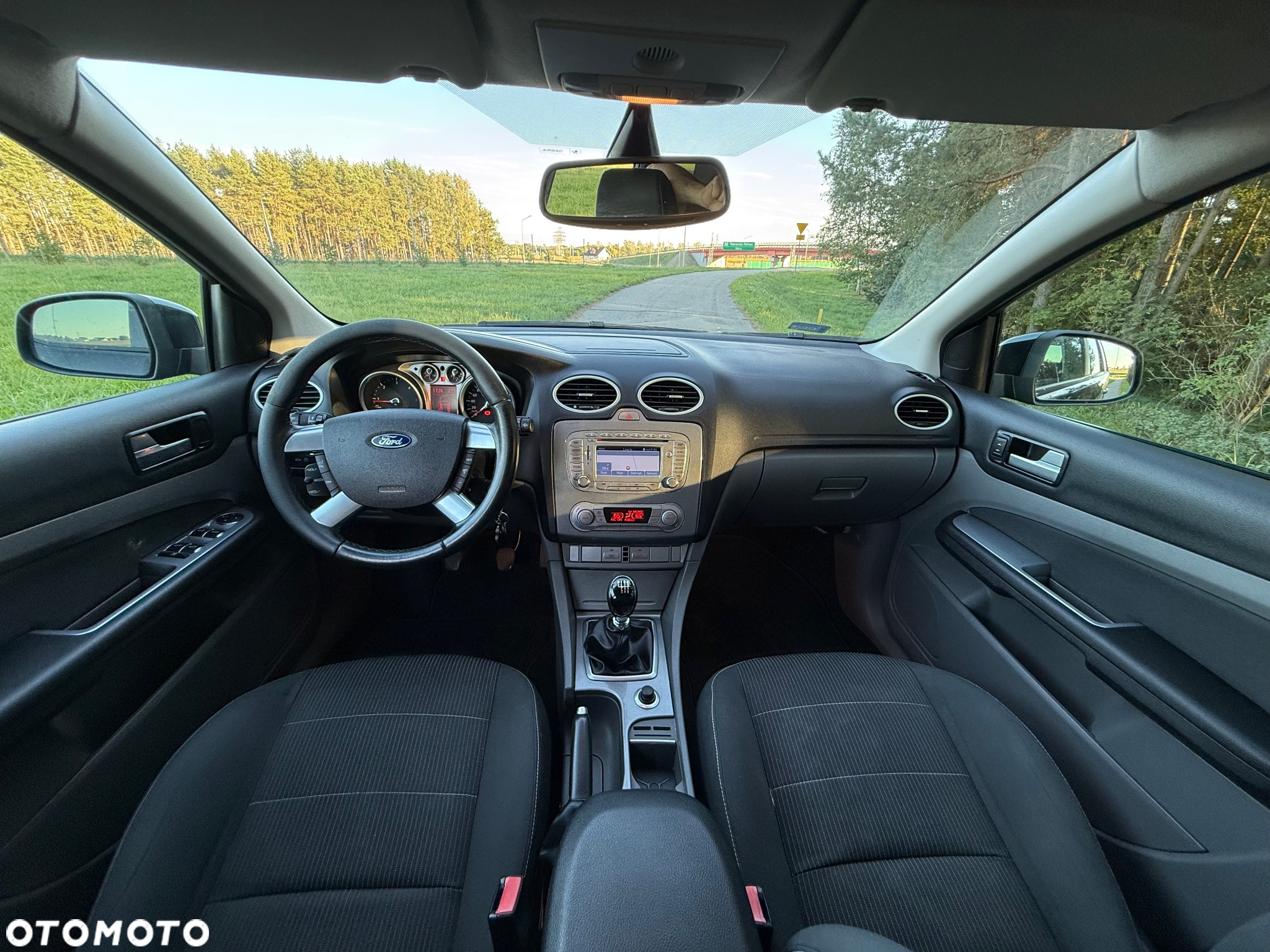 Ford Focus 2.0 TDCi DPF Titanium - 12