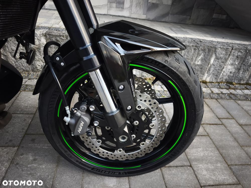 Kawasaki Versys 650 - 10