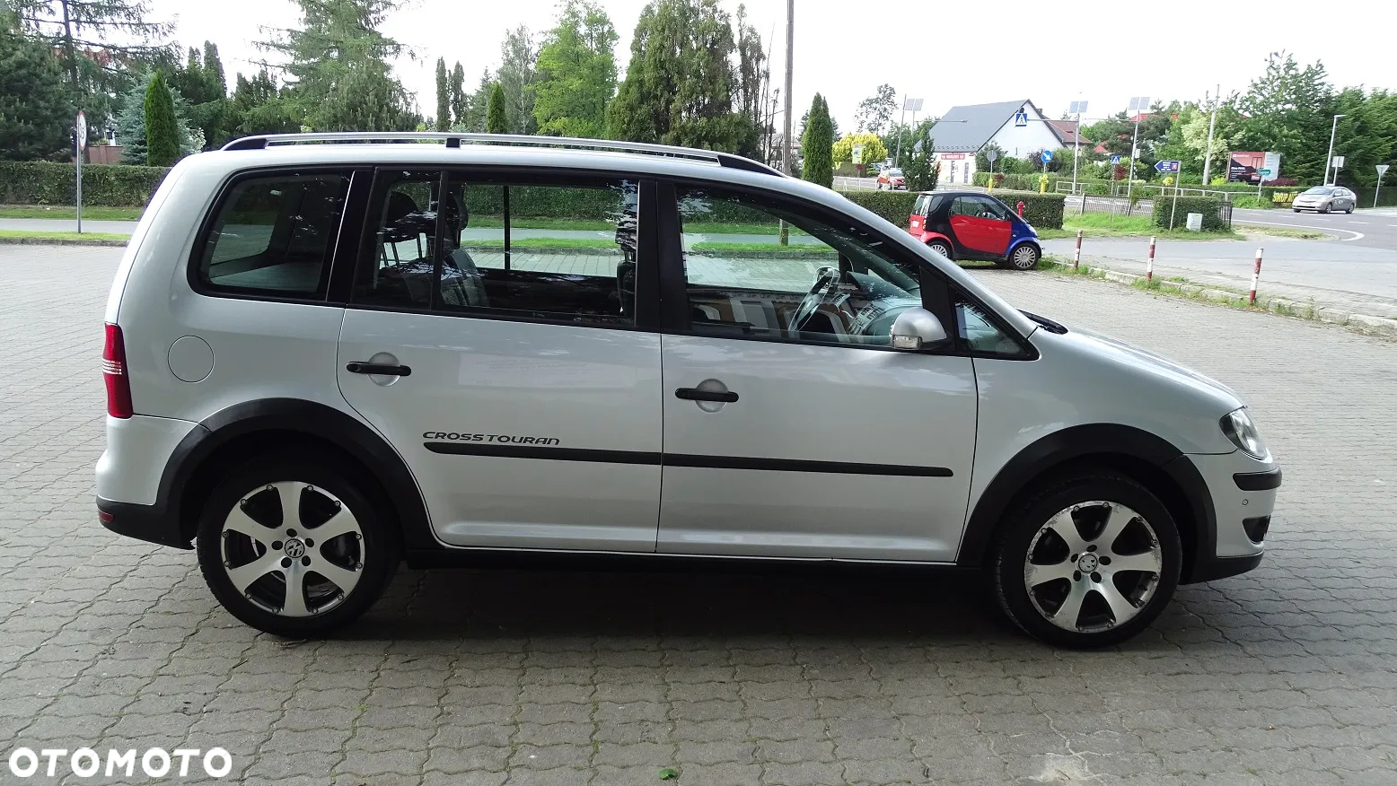 Volkswagen Touran 1.9 TDI DPF Cross DSG - 6