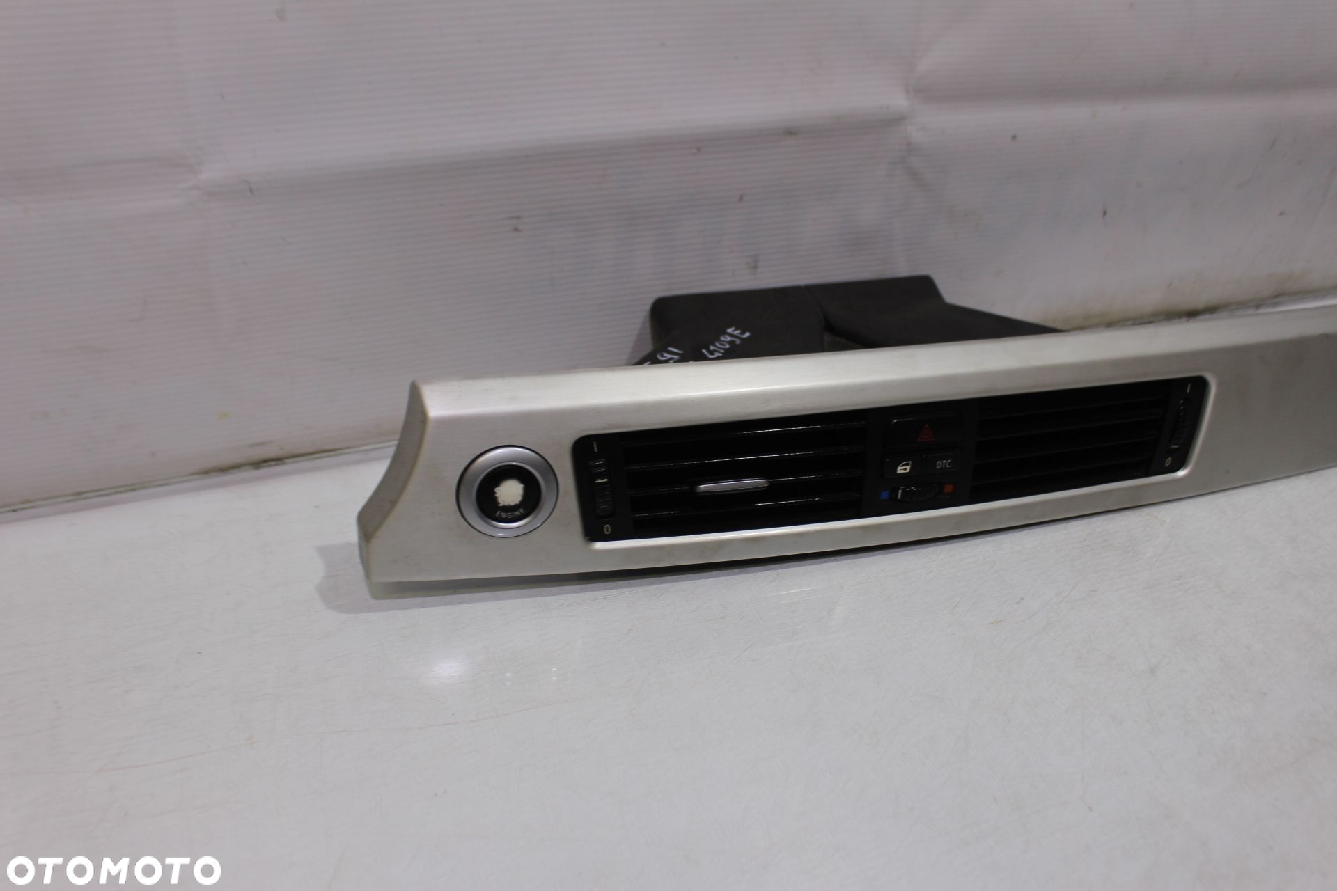 LISTWA OZDOBNA DESKI ROZDZIELCZEJ BMW E91 320D 14482110 - 5