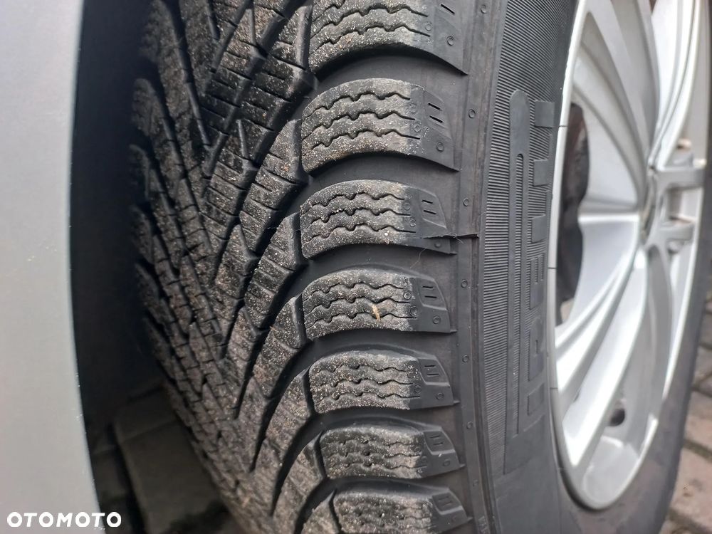 Volkswagen Polo 1.4 DSG Team - 17