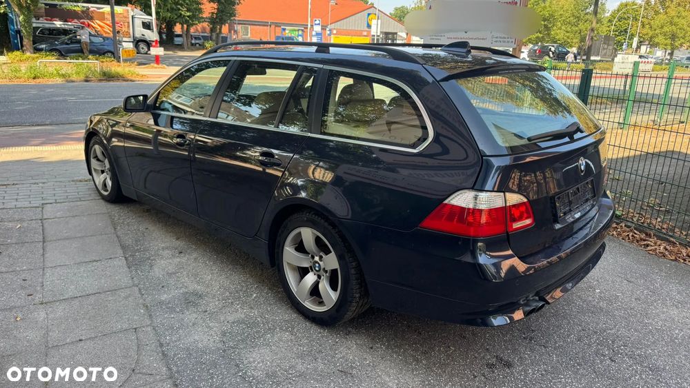 BMW Seria 5 530i - 1