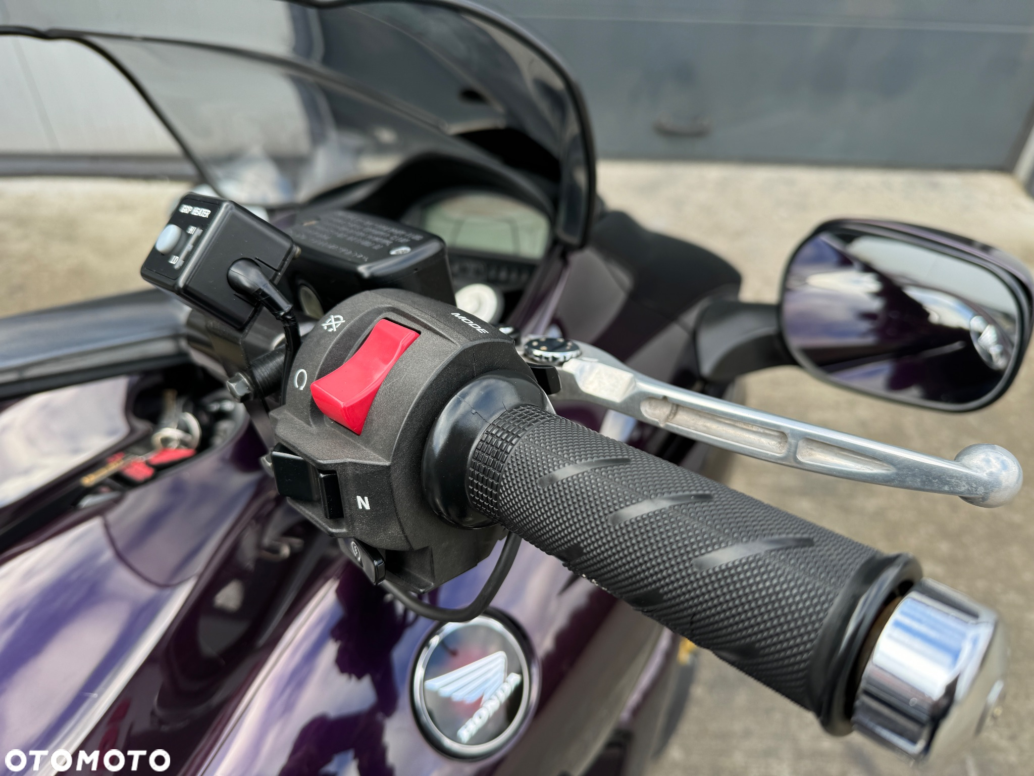 Honda DN-01 - 4