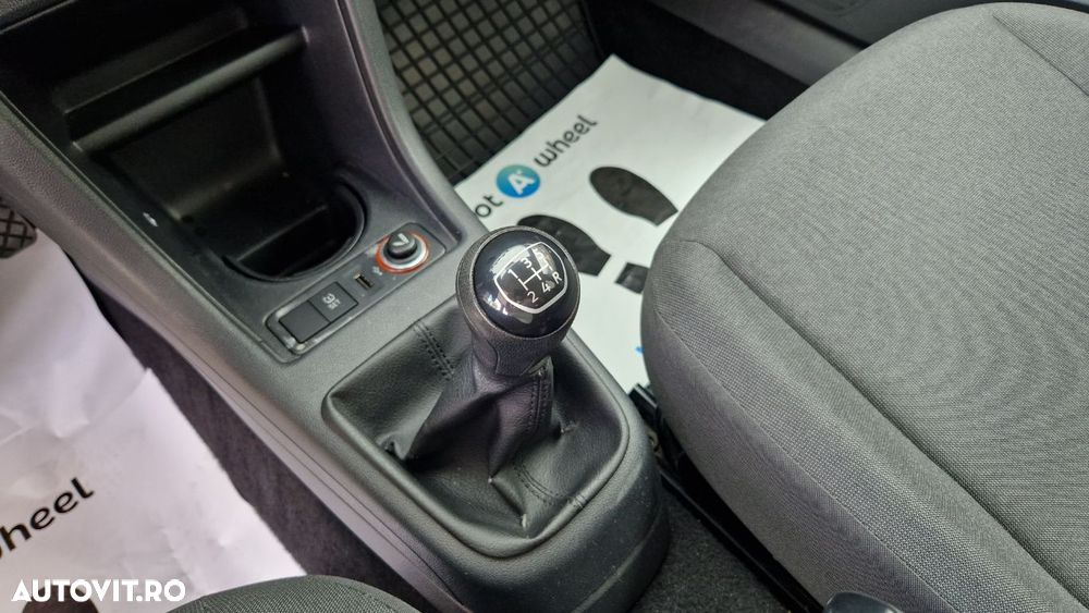 Volkswagen up! - 16