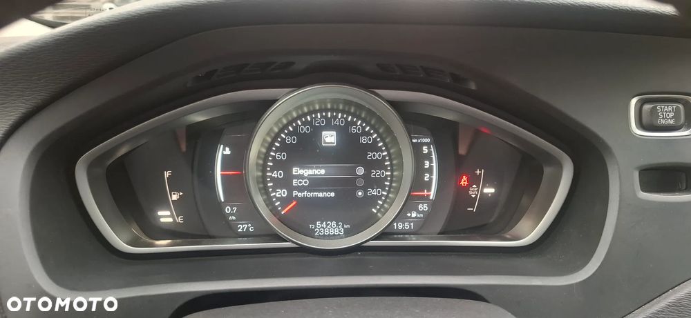 Volvo V40 D4 Drive-E Summum - 26